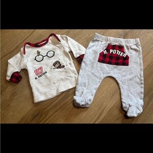 Harry Potter Baby Outfit - Red and White